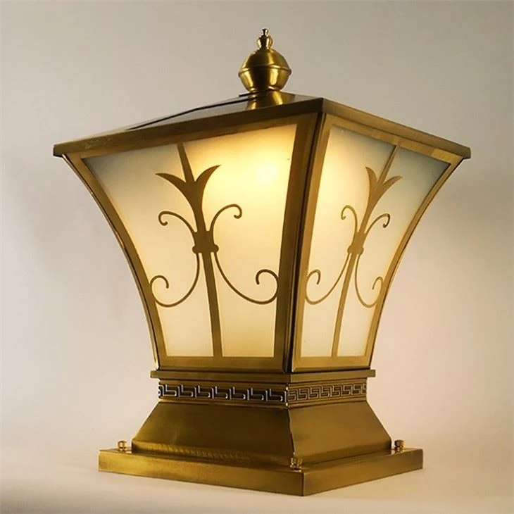 China Garden Lights Solar Outdoor Waterproof Garden Light Column Headlight made in china